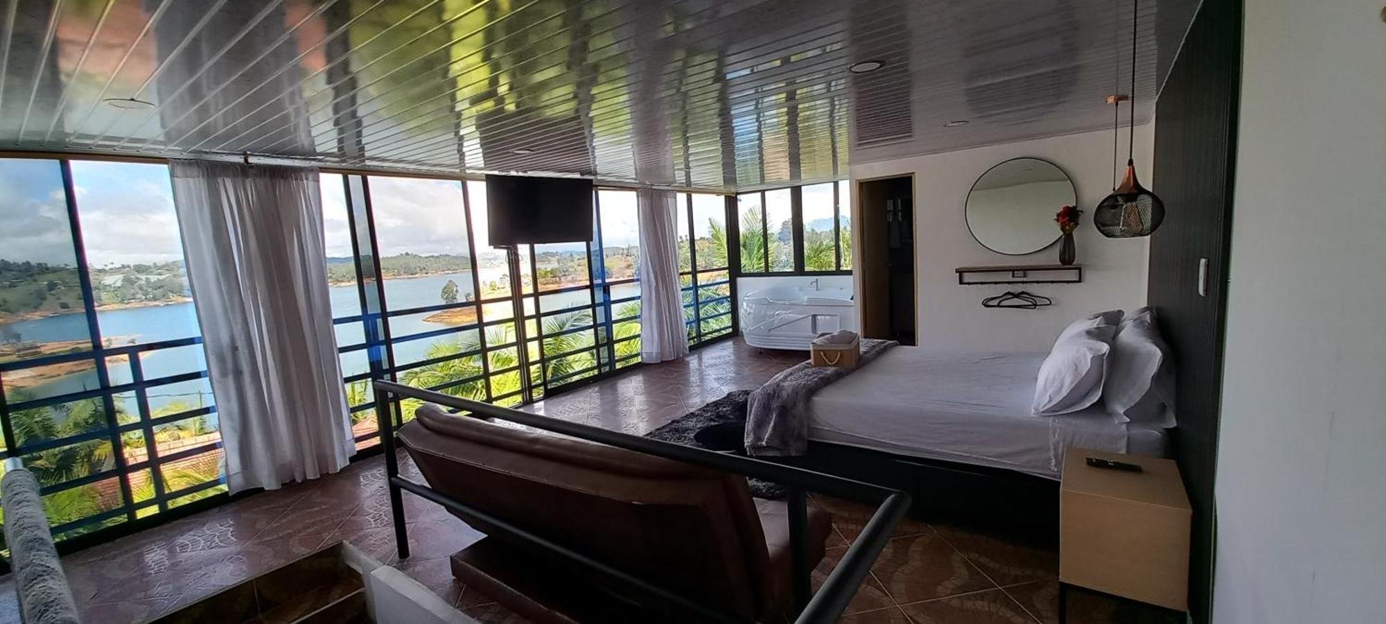 Hotel Mirador Cielo Blue El Penol  Luaran gambar
