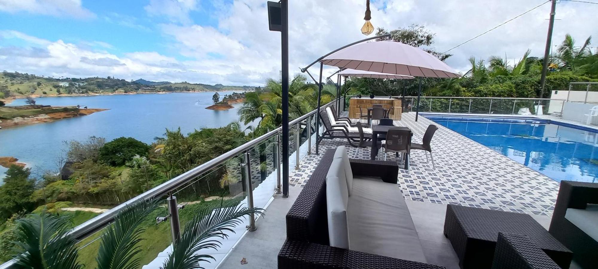 Hotel Mirador Cielo Blue El Penol  Luaran gambar